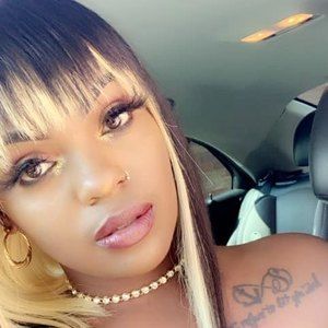 Meet your Posher, Lesa